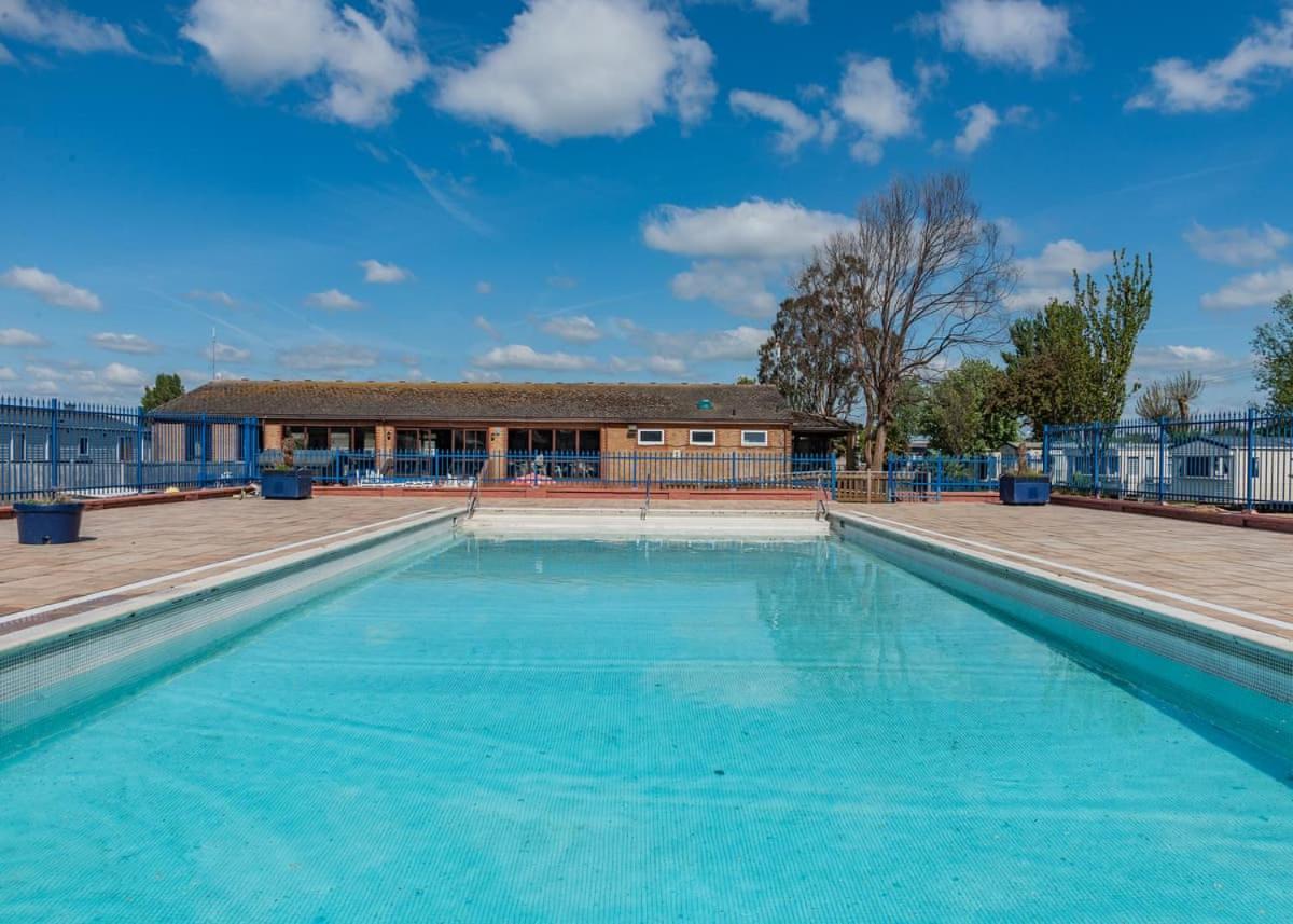 Riverside Caravan Holiday Park Bognor Regis Zewnętrze zdjęcie