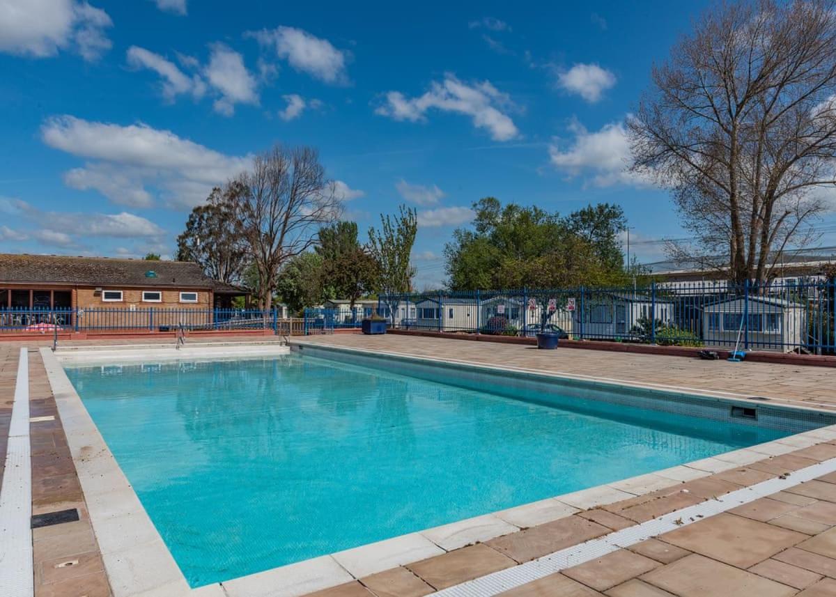 Riverside Caravan Holiday Park Bognor Regis Zewnętrze zdjęcie